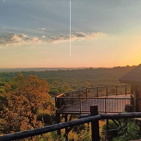 Monateng Safari Lodge Wallmannstal Екстер'єр фото